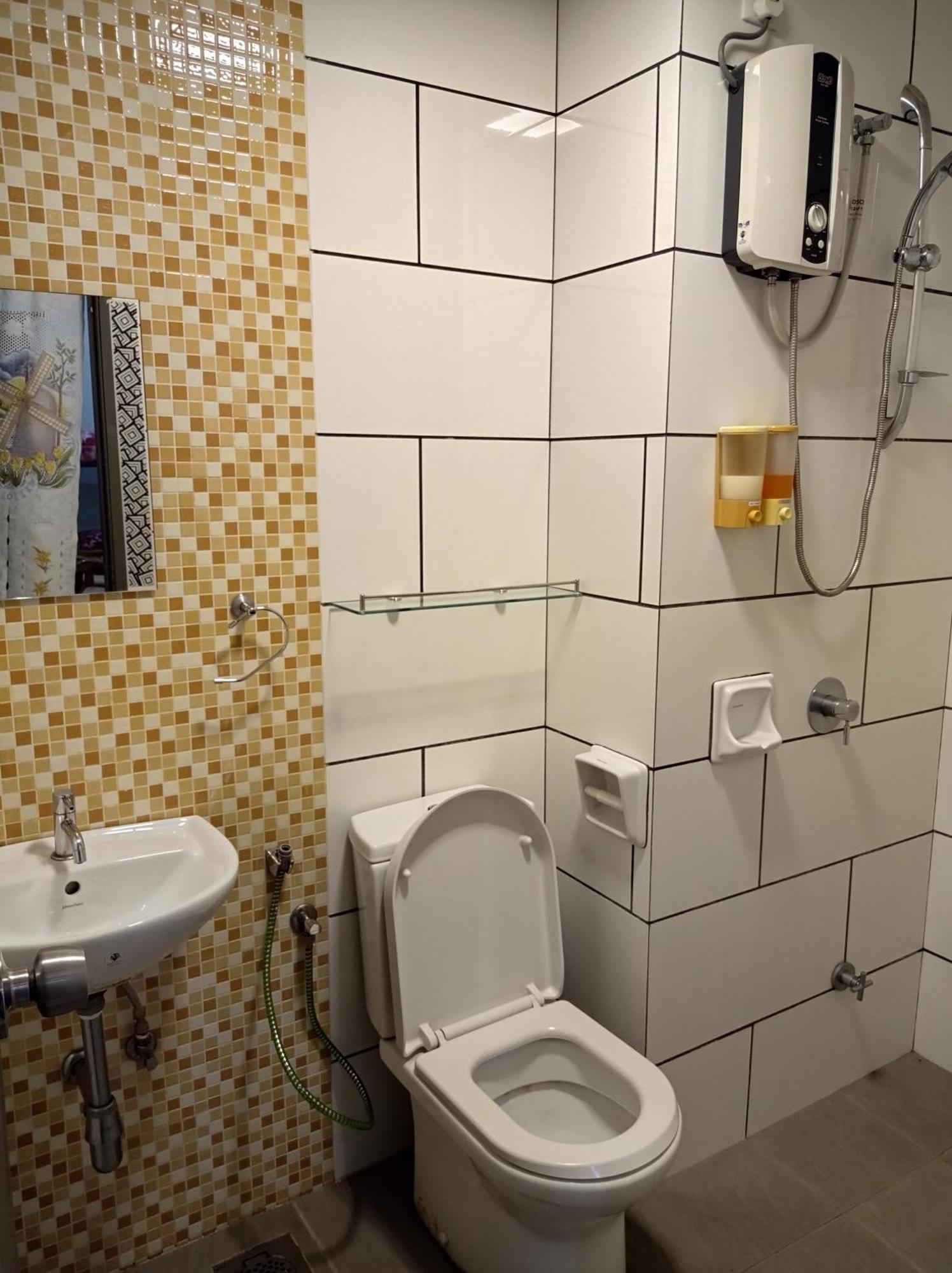 Taiping Centre Point Suite Экстерьер фото